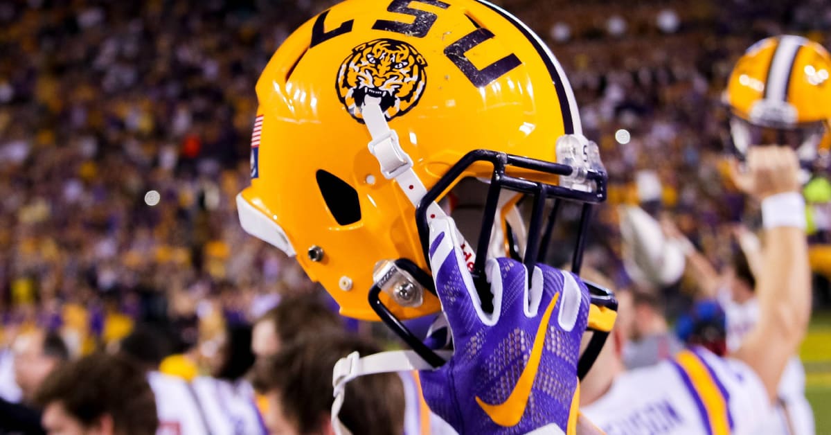 Breaking News: LSU Tigers Defensive End Confirm To Enter Transfer Portal