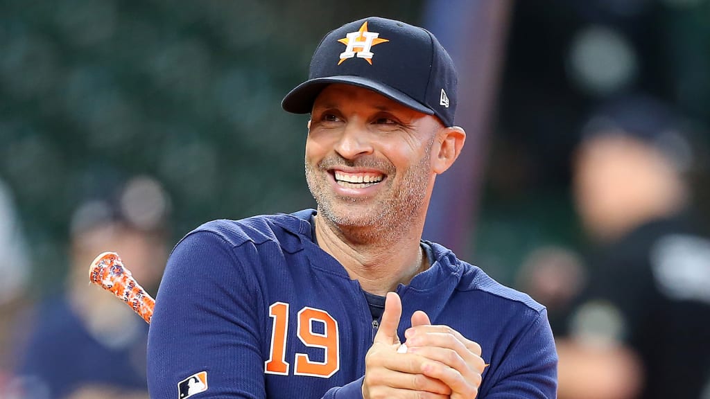 Done Deal: Just In Houston Astros Officially Claim Right-Handed Pitcher After Been Release From Current Team Due To Contract Dispute